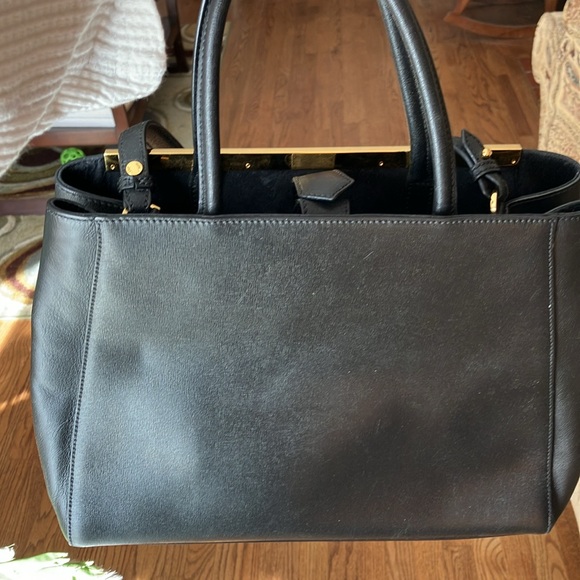 FENDI 2jours black 2 way stunningly chic purse Authenticated by PoshMark - Picture 10 of 16